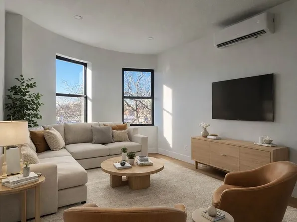 140 Moffat Street image 1 of 6