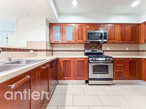 2nd image of 1241 S Sherbourne Dr #G104