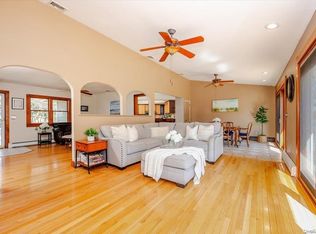 16 Village Woods Rd, Port Jefferson, NY 11777