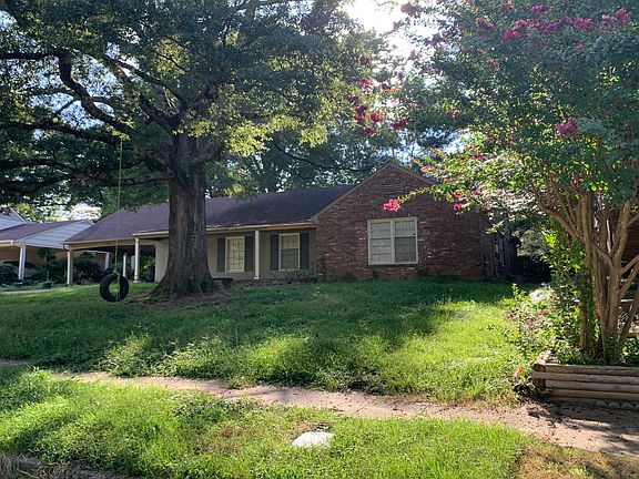 2nd image of 2255 Lovitt Dr