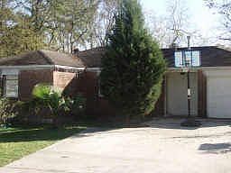 1st image of 16034 Clearmeadow St
