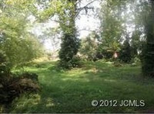 158 E Crowe St, Hanover, IN 47243