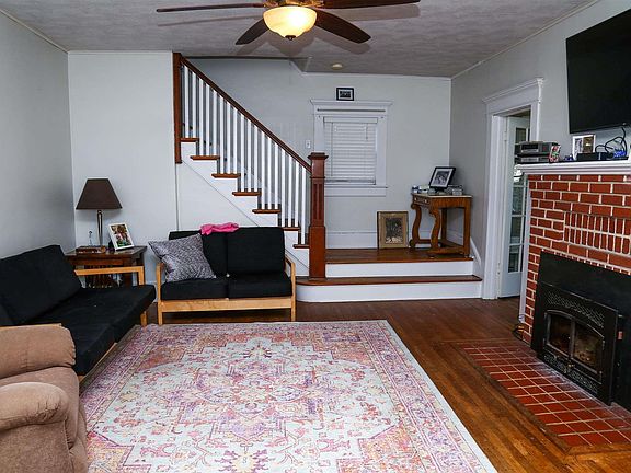 4th image of this home