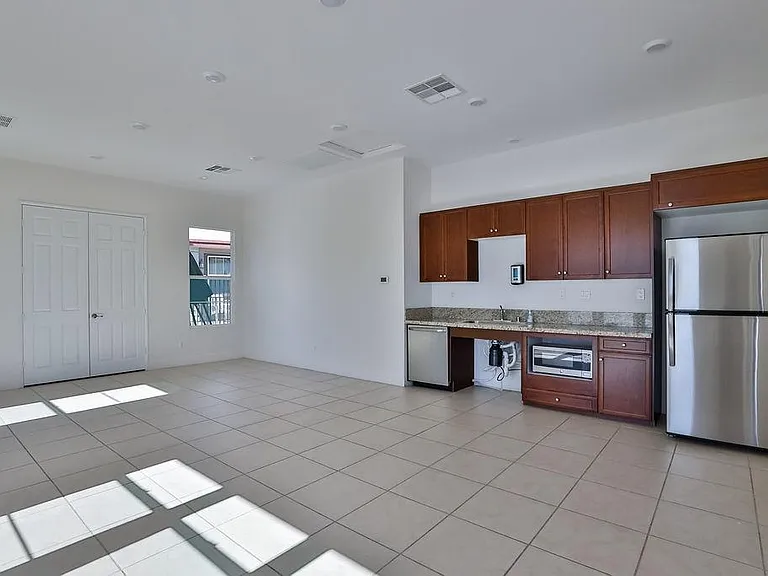 2710 Sparta Rd #3 — Photo 39