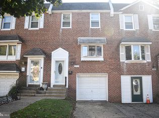 9242 Angus Pl, Philadelphia, PA 19114