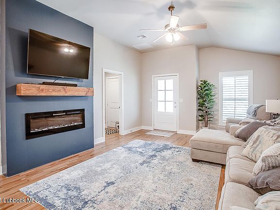 5th image of 10416 Xenia Ave
