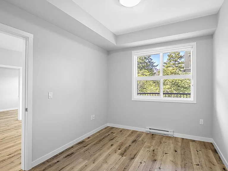 2676 Wilfert Rd — Photo 51