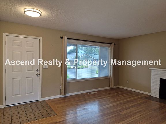 3rd image of 1490 NW 137th Ave