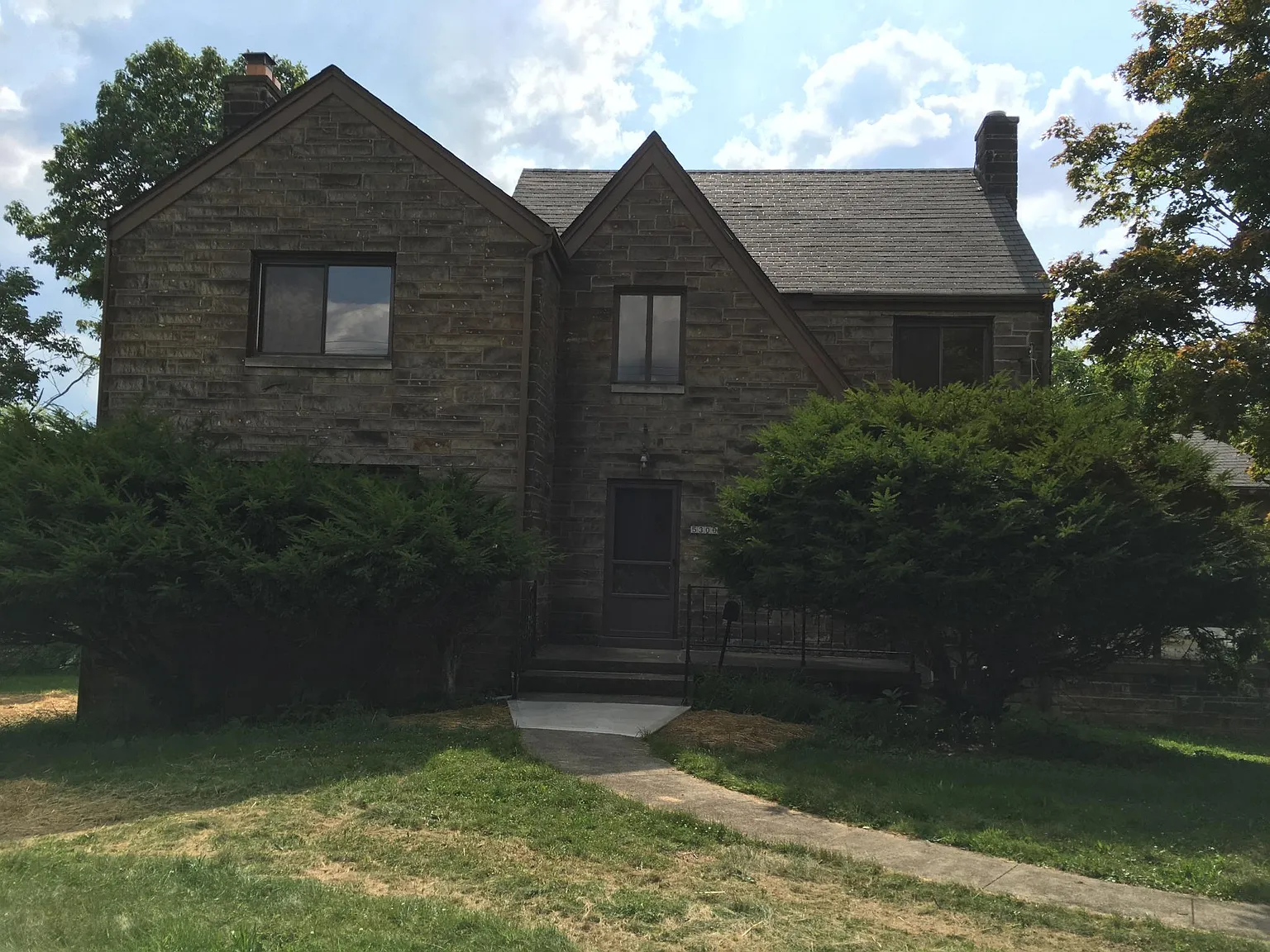 5300 Brownsville Rd photo 1