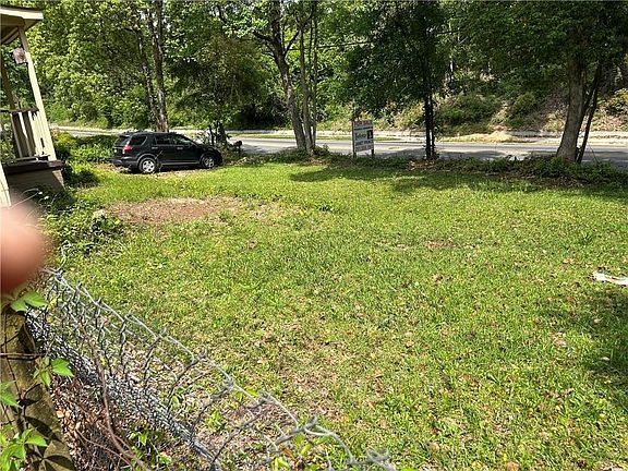 4th image of 3759 Old Shell Rd