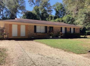 5051 Wiggins Lake Rd, Walnut Hill, FL 32568