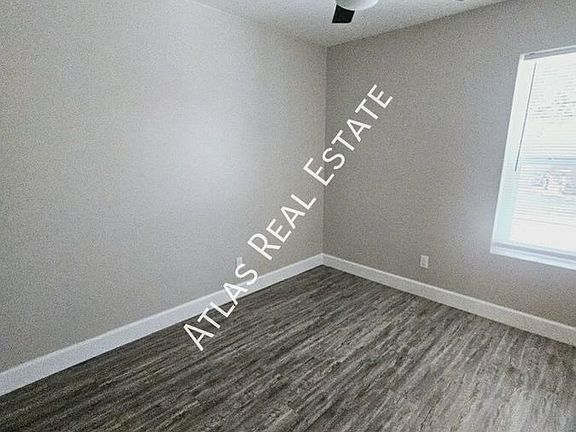 2nd image of 2826 E Capri Cir #4