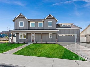 527 Hidden Mill Ct, Middleton, ID 83644