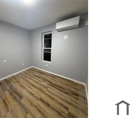 1044 Manor Ave #1 — Photo 10