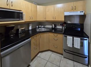 243 Queen St #1A, Winnipeg, MB R3J 3V4
