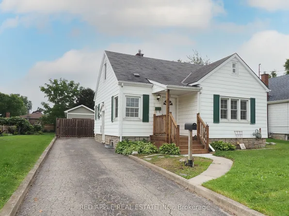 65 Elgin St S, Cambridge, ON N1R 5G6