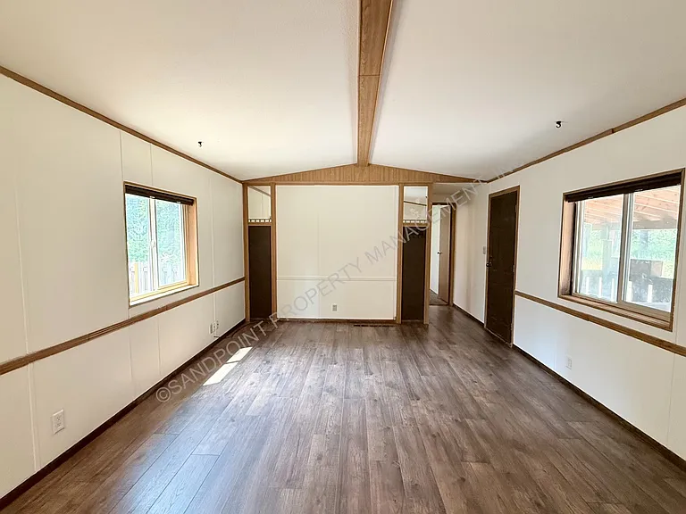 2120 Rapid Lightning Rd — Photo 5