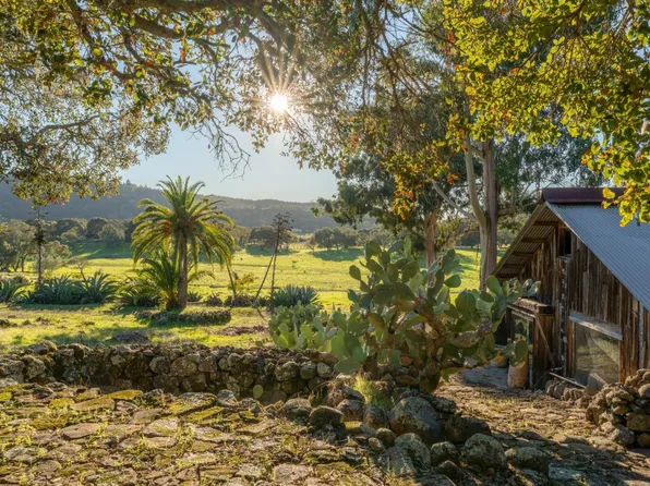 5100 Lovall Valley Road, Sonoma, CA 95476