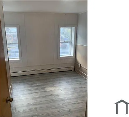 470 Main St #10 — Photo 6