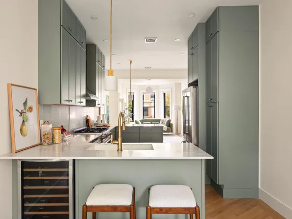 340 Lincoln Road image 5 of 25