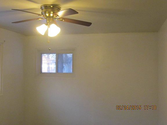 3rd image of 7010 S Woodlawn Ave