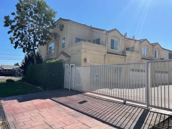 22027 Hawaiian Ave Unit A, Hawaiian Gardens, CA 90716