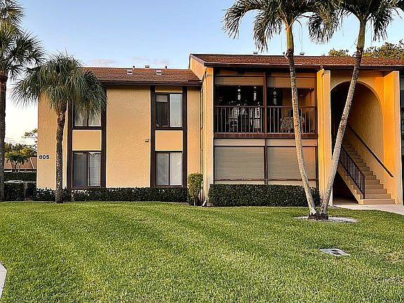 2nd image of 805 Sky Pine Way #1