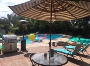 17200 Sunburst St, Northridge, CA 91325