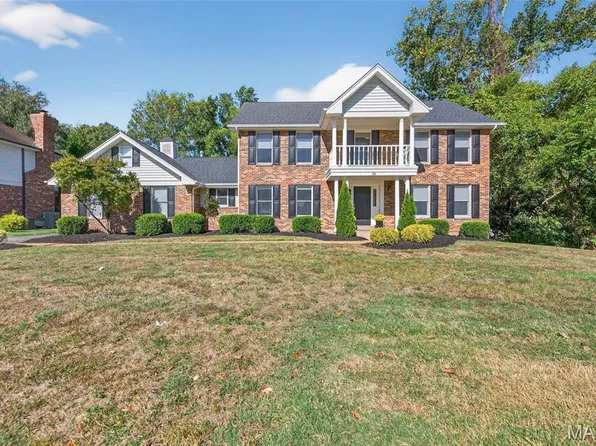 143 Saylesville Dr, Chesterfield, MO 63017