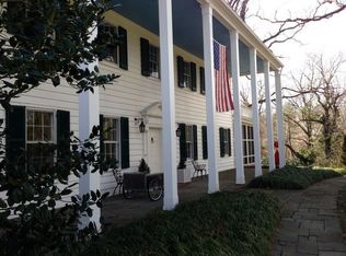 6000 Ranleigh Manor Dr, Mc Lean, VA 22101