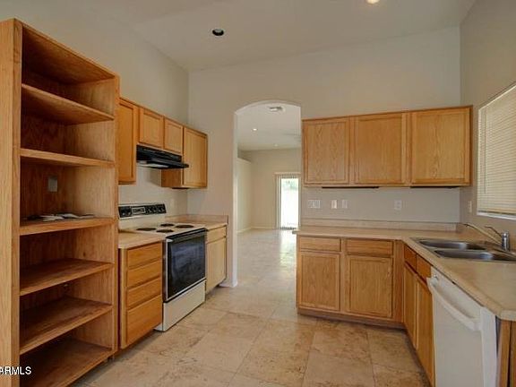 2nd image of 3708 W Pleasant Ln