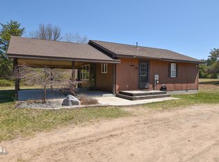 3260 Tanglewood Dr, Lewiston, MI 49756