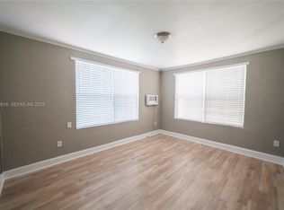 119 Menores Ave APT 12, Coral Gables, FL 33134