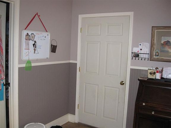 3rd image of 8458 Fairview Dr