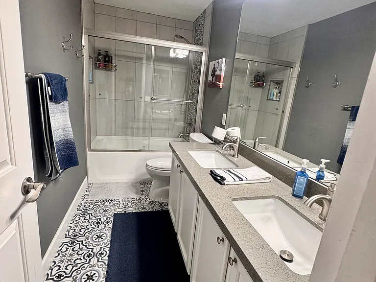Upstairs Bathroom