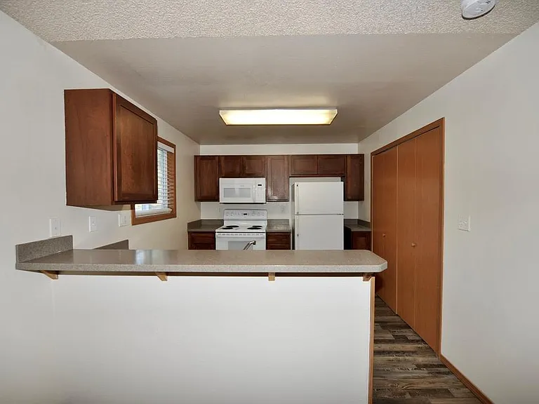 117 E 14th Ave #3 — Photo 8