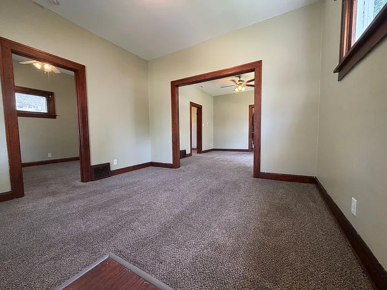 2205 Hurley Ave — Photo 3