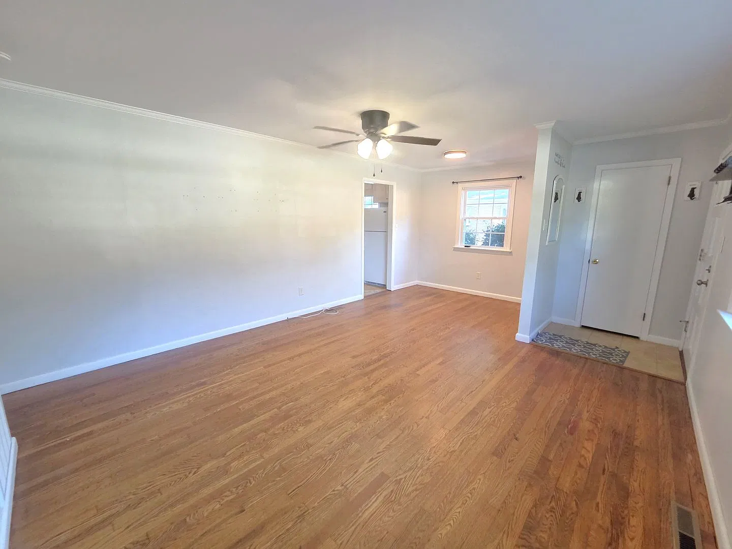 3 bedroom/1 bathroom- Big Bethel Heights — Photo 3