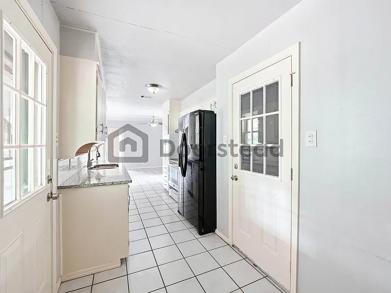 204 Jefflyn Ct — Photo 23