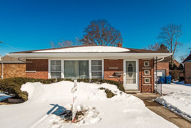 1st image of 9519 S Trumbull Ave