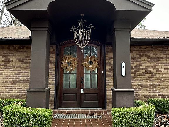 2nd image of 45 Dogwood Lake Dr