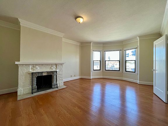 2nd image of 2204 S El Camino Real #5