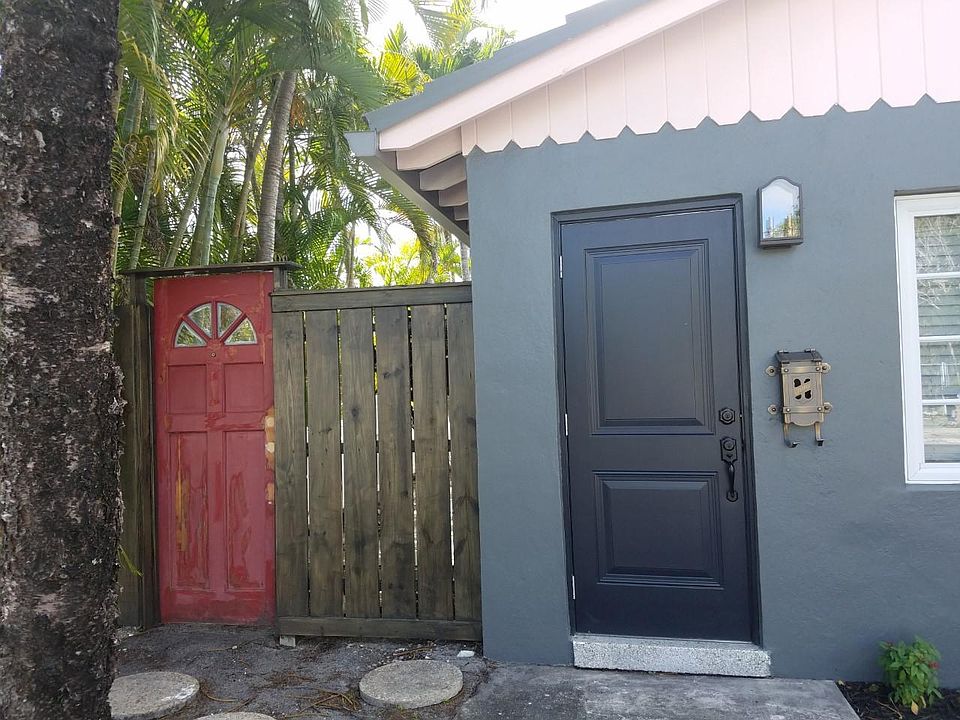 1st image of 800 Himmarshee St APT 6