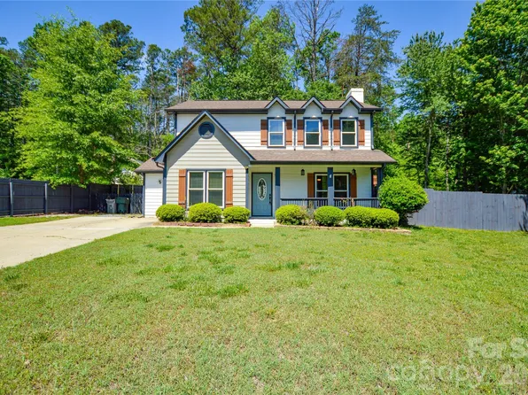 2407 Caswell Ct, Gastonia, NC 28054