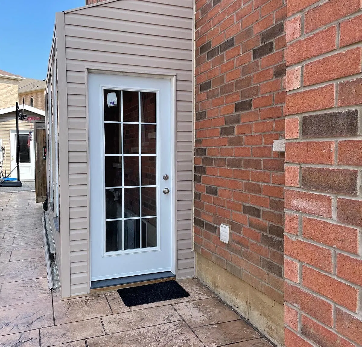 2 bed, $1,800 — Photo 1