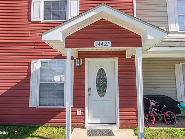 14421 Whitney Dr, Gulfport, MS 39503