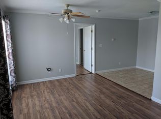 320 8th St N APT 7, Columbus, MS 39701