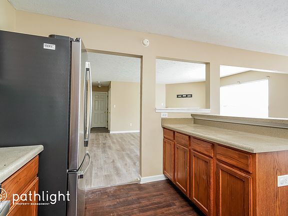 3rd image of 12413 Deerview Dr