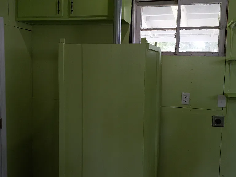 605 Herald St — Photo 24