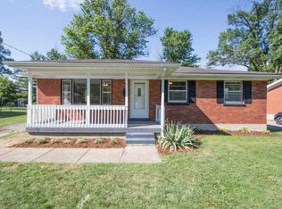 5702 Undine Dr, Louisville, KY 40216